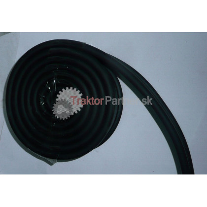 Tesnenie blatníka 2,3m (E)  [originál, penové, pasuje pod blatník, materiál 