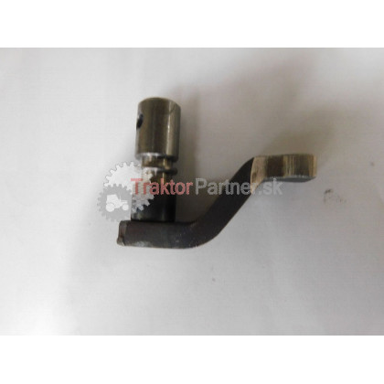 Páka redukcie úplná LEN PDC ORIGINAL ZETOR (2) [pri predku na Ľ (zapina čerpadlo)] - 95 2021