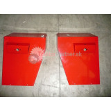 Nástavec blatníka Pravý dlhý striekaný vo farbe červenej