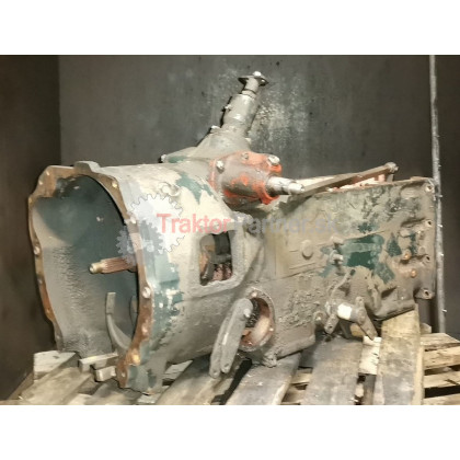 Skriňa prevodovky [starší kus, zachovalá komplet s kolesami bez víka] - 6011 1801.351